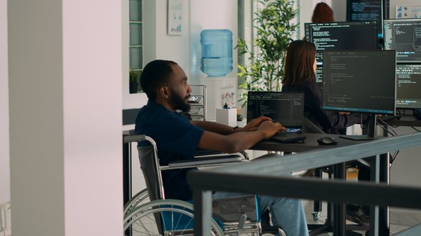 Transformez votre visibilité en ligne avec une agence web innovante